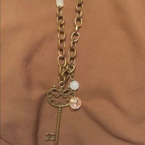 Altered plunder design necklace